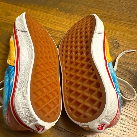 Vans ERA Young Kids Tie-Dye Sneakers - Size 12 EUC - Picture 4 of 7